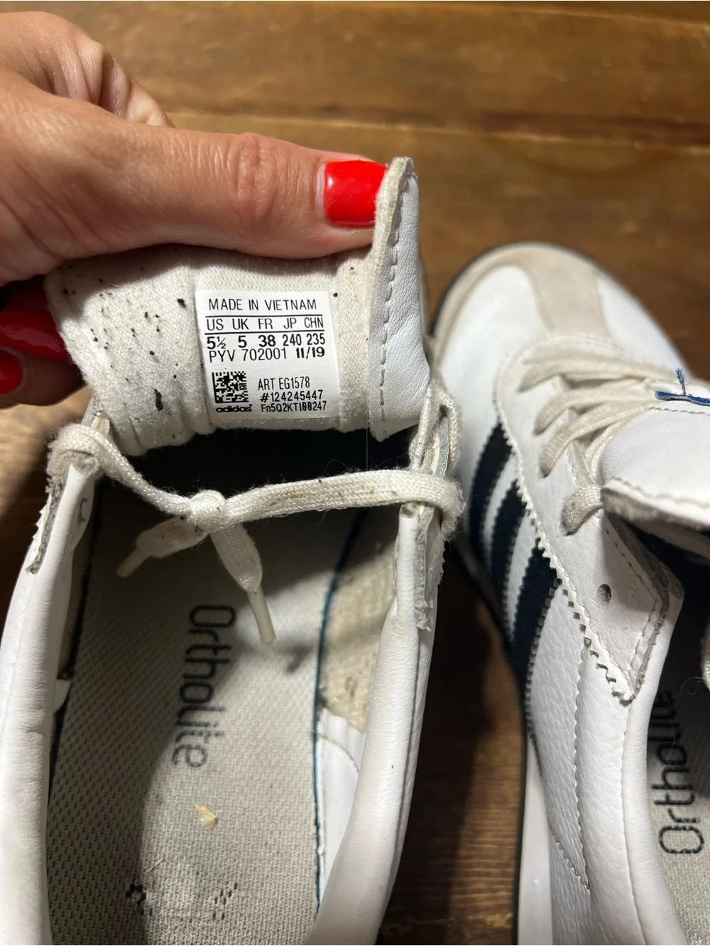 adidas Samoa White Black Sneakers size 5.5